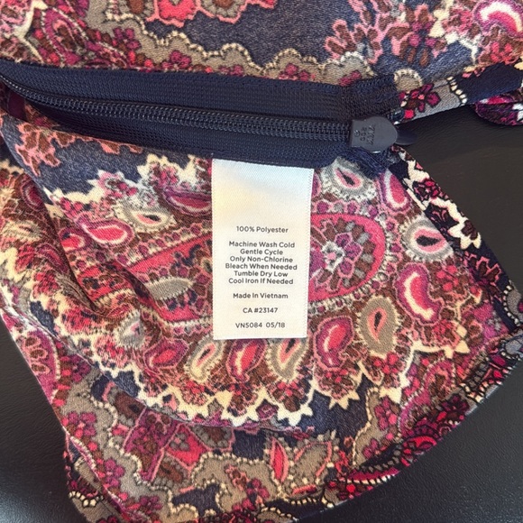 Talbots NWOT Paisley Blouse - Picture 7 of 7